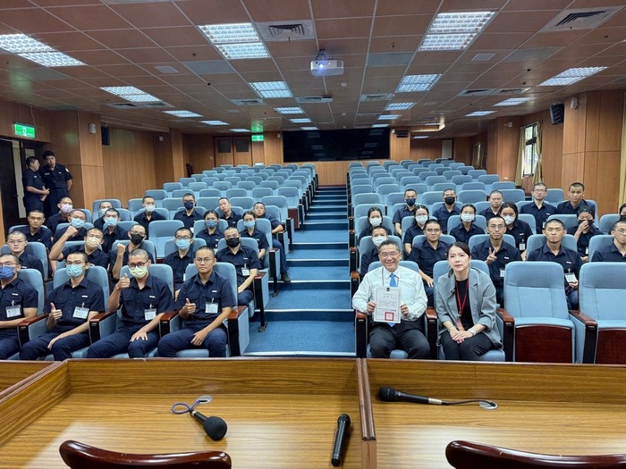 Group photo of guests and students